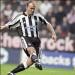 Shearer Putuskan Tunda Operasi Hernia