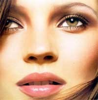 Kate Moss Pindah ke New York