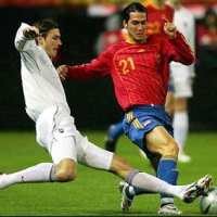 Luis Garcia Hattrick, Spanyol Menang 5-1
