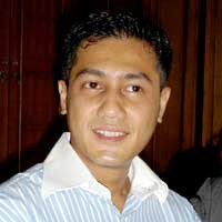 Rafly Kelainan Seksual?