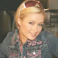 Paris Hilton Diserang Monyet