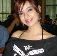 Kemben Melorot, Nia Ramadani Parno