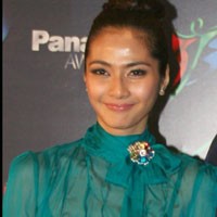 Maudy Koesnaedi Babak Belur