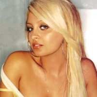 Pertunangan Nicole Richie Bubar!