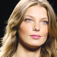 Tampil Cantik Saat Natal