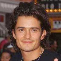Orlando Bloom Cari Cincin Tunangan