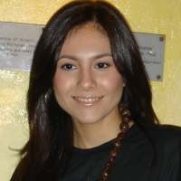 Wulan Guritno Tunggu Pinangan