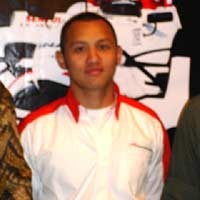 Ananda Incar Posisi Runner-up