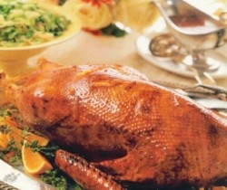 Memilih Hidangan Istimewa Jamuan Natal