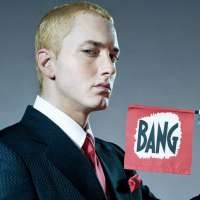 Januari, Eminem Menikah Lagi