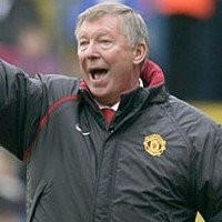 Tahun Baru? Nonton Bola Aja