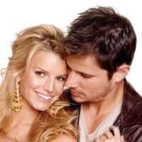 Nick Lachey Coba Selamatkan Perkawinannya