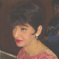 Avi Naif Dimakamkan Sebagai Pria