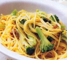 Spaghetti Brokoli & Anchovy