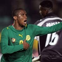 Etoo Pimpin Kamerun ke 8 Besar