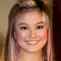 Agnes Monica Tak Bisa Lepas dari Pacar