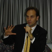 Bos Ubuntu akan Jajaki Kerjasama dengan Indonesia