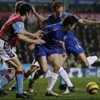 Chelsea Ditahan Villa 1-1