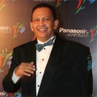 Kisah Cinta di Balik Penangkapan Roy Marten