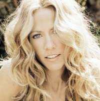 Sheryl Crow Batal Nikah Gara-gara Bush?