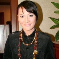 Gugatan Cerai Tina Zakaria Ditolak