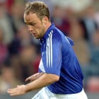 Schalke Menang, Berlin Tumbang