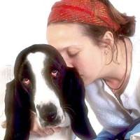 Anjing Lebih Menarik Ketimbang Pria?