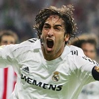 Lawan Alaves, Raul Siap Merumput
