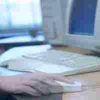 Tegakkan Disiplin, Situs Blog Diperkarakan