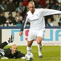 Inggris Hanya Loloskan Boro