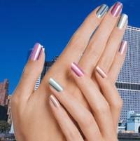 Rawat Kuku Cantik Anda!