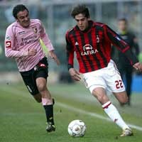 Milan Tekuk Palermo 2-0