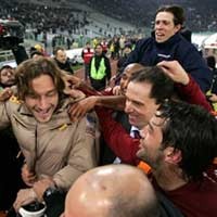 Cetak Rekor, Roma Bersyukur