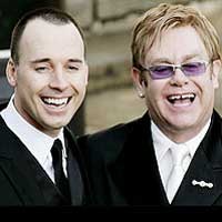 Elton John Nggak Mau Punya Anak