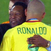 Adu Mulut Ronaldo vs Pele Makin Panas