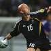 Cedera, Barthez Absen di Piala UEFA