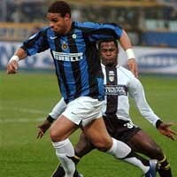 Inter Menyerah di Ennio Tardini