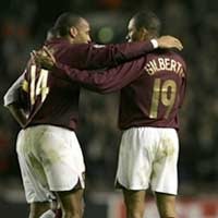 Di Sini Saja, Henry!