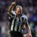 Kado Tiket Piala UEFA dari Shearer
