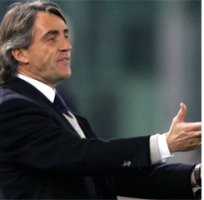 Moratti Ingin Pertahankan Mancini 