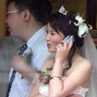 Candu Ponsel Tak Kalah Dibanding Nikotin