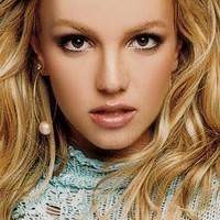 Lihat Patung Bugil Dirinya, Britney Syok