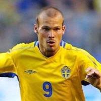 Ljungberg Lewatkan Babak Penyisihan