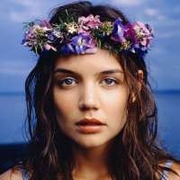 Pasca Melahirkan, Katie Holmes Pusing