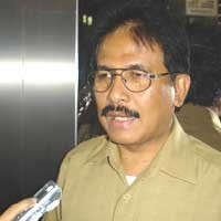 Menkominfo Optimis Interkoneksi Turunkan Tarif Telepon