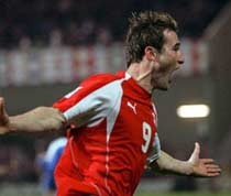 Swiss dan Polandia Petik Kemenangan