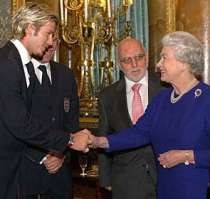 Pangeran William Bawa Pesan Nenek