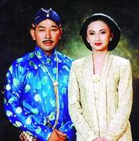 Perdamaian Tommy-Tata Masih Tanda Tanya