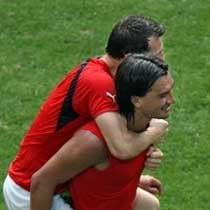 Frei: Gol Kedua Vital