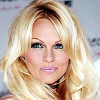 Pamela Anderson Bugil Untuk Amal